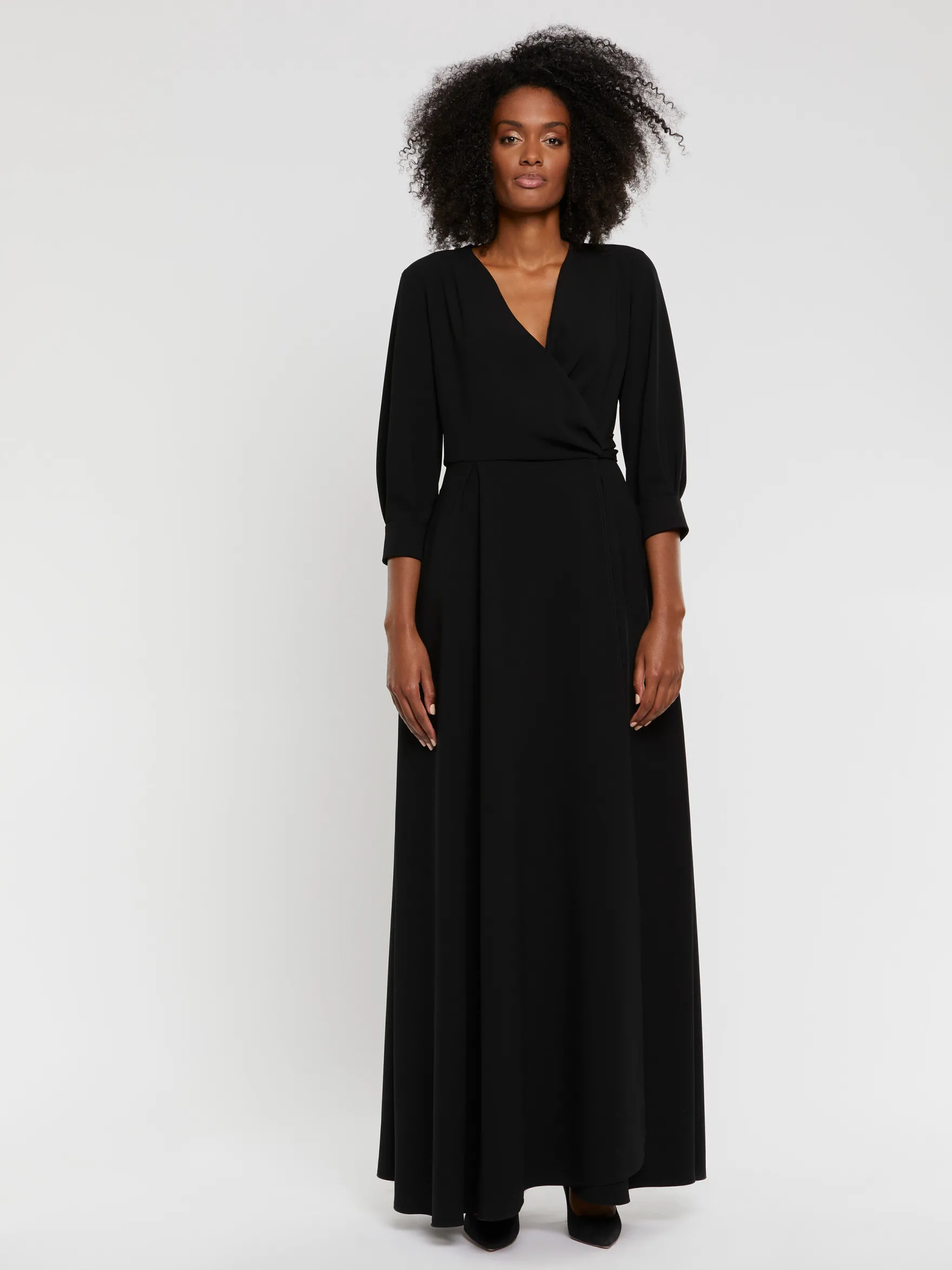Women Paule Ka Dresses>Satin-Back Crepe Evening Gown