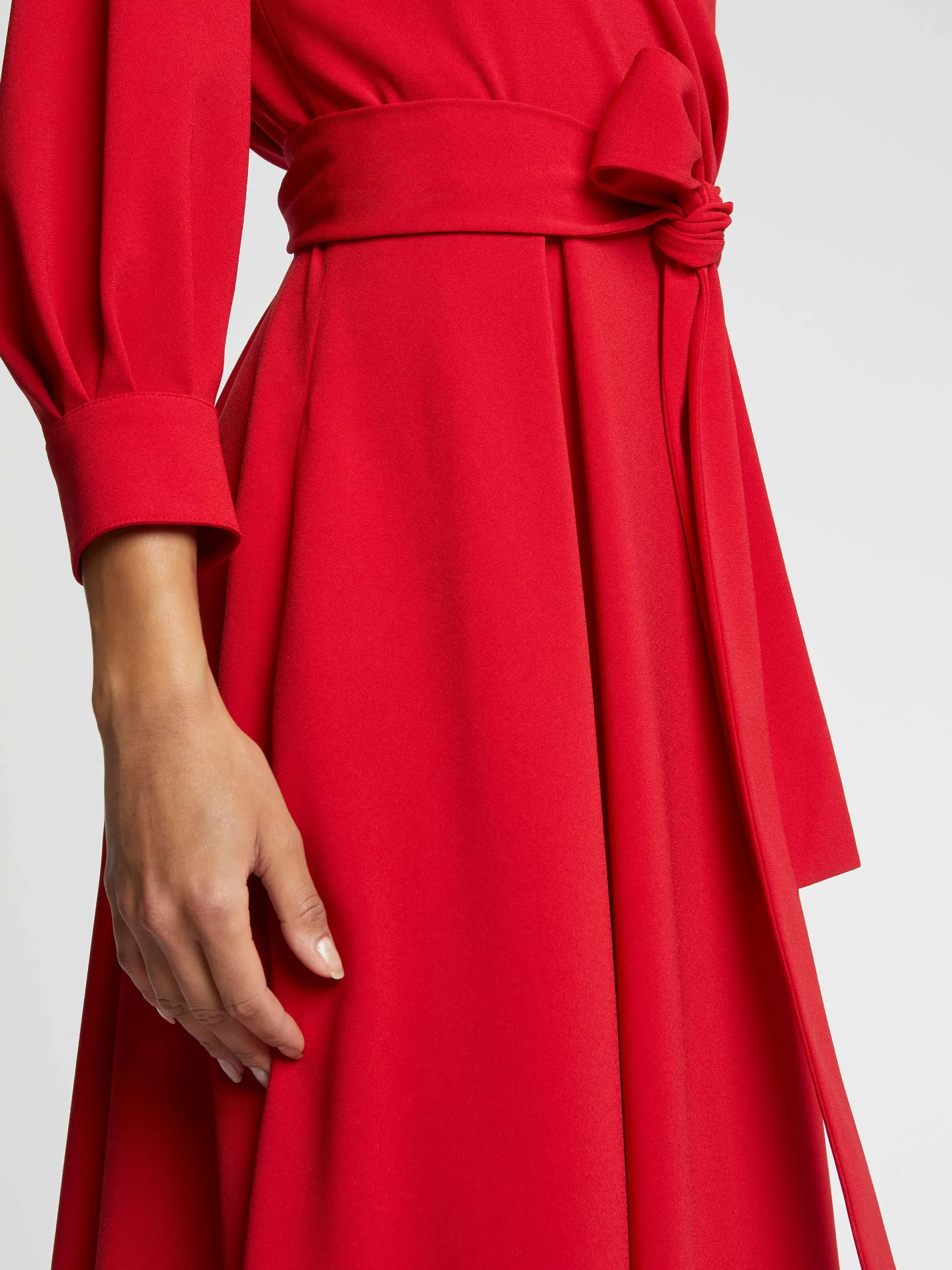 Women Paule Ka Dresses>Satin-Back Crepe Evening Gown